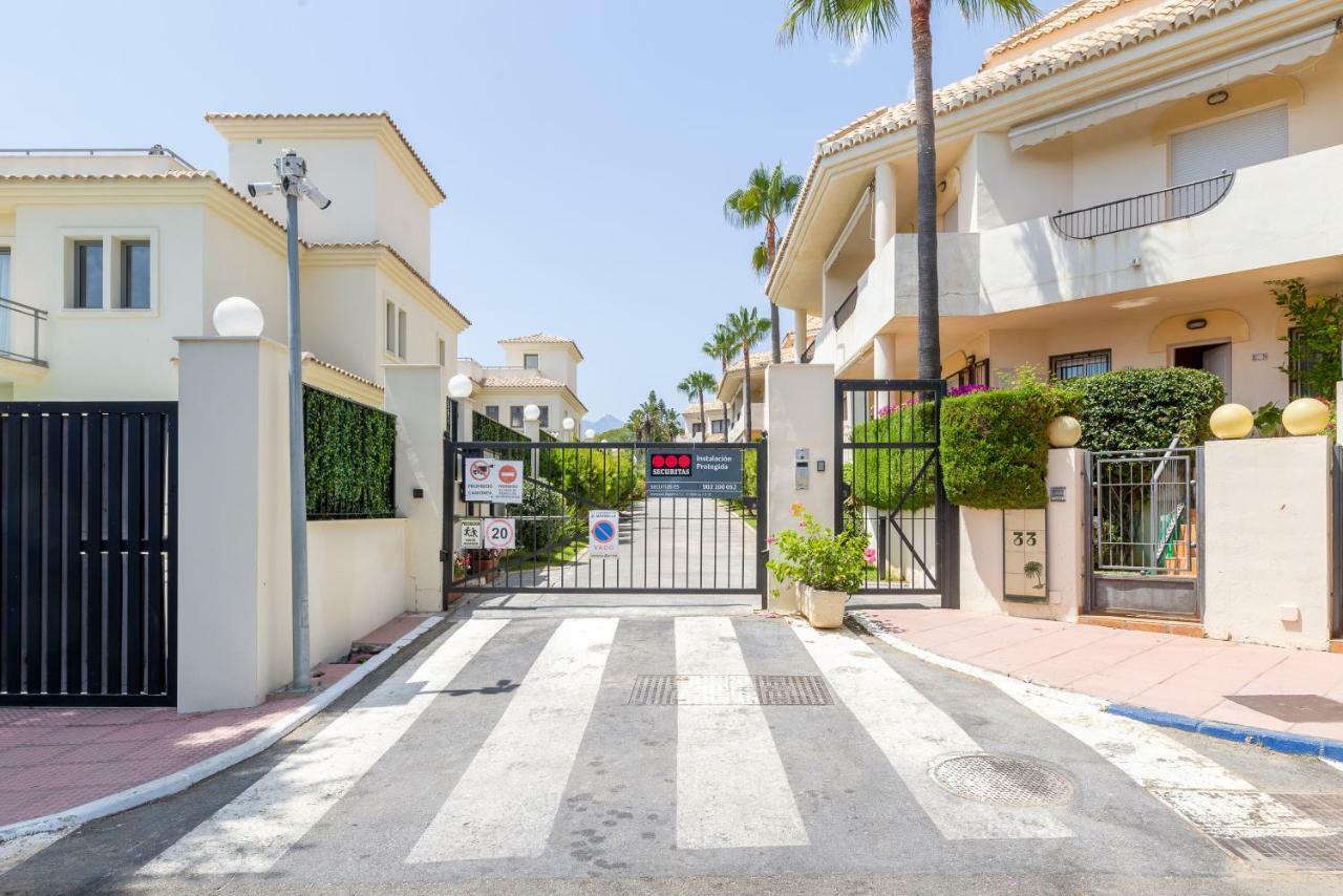 Stylish Townhouse In Beachfront Complex Marbella Kültér fotó
