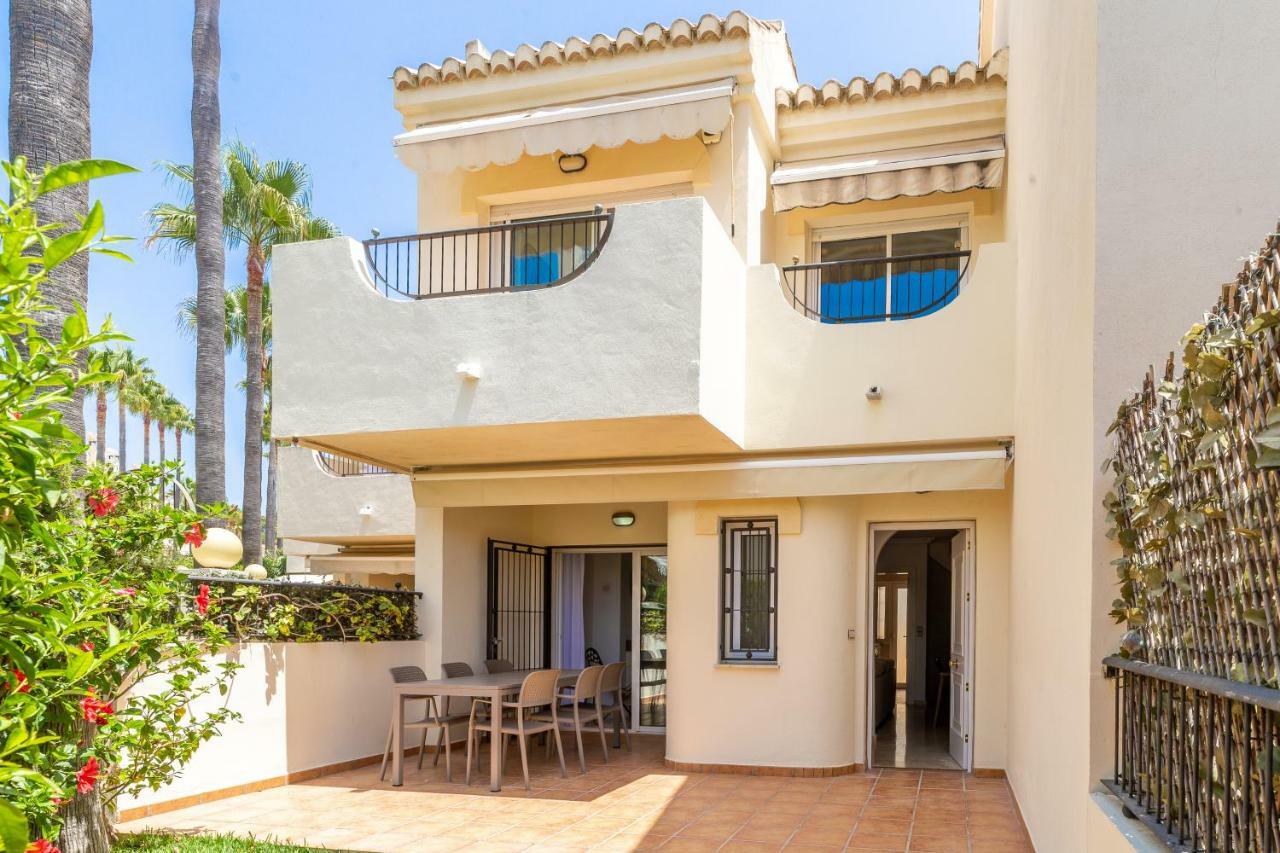 Stylish Townhouse In Beachfront Complex Marbella Kültér fotó
